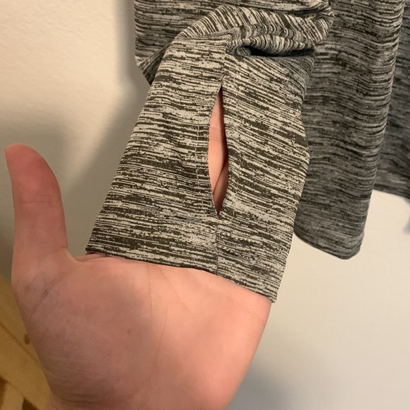 Sweatshirt - Picture 4 of 5